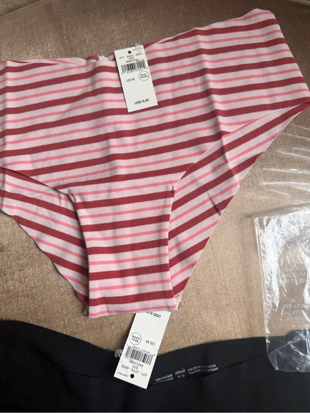 Intimates Item Identification - Picture 2 of 5